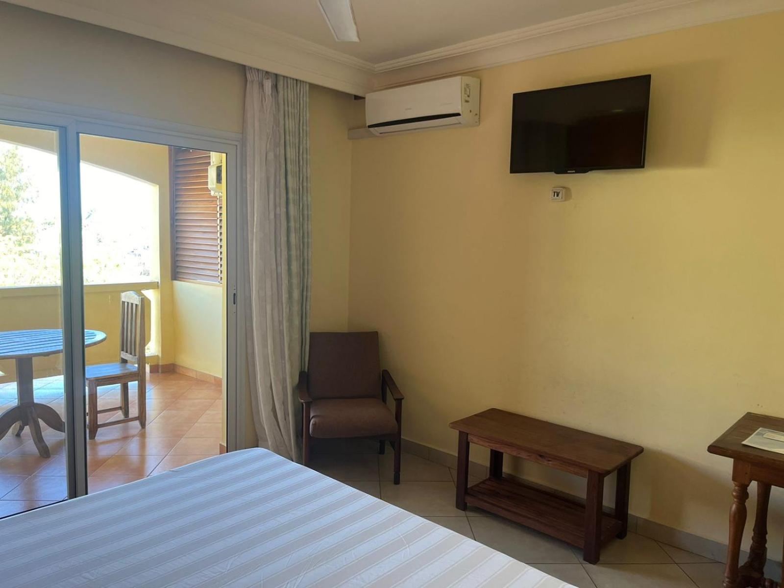 Hotel Menabe Morondava Luaran gambar