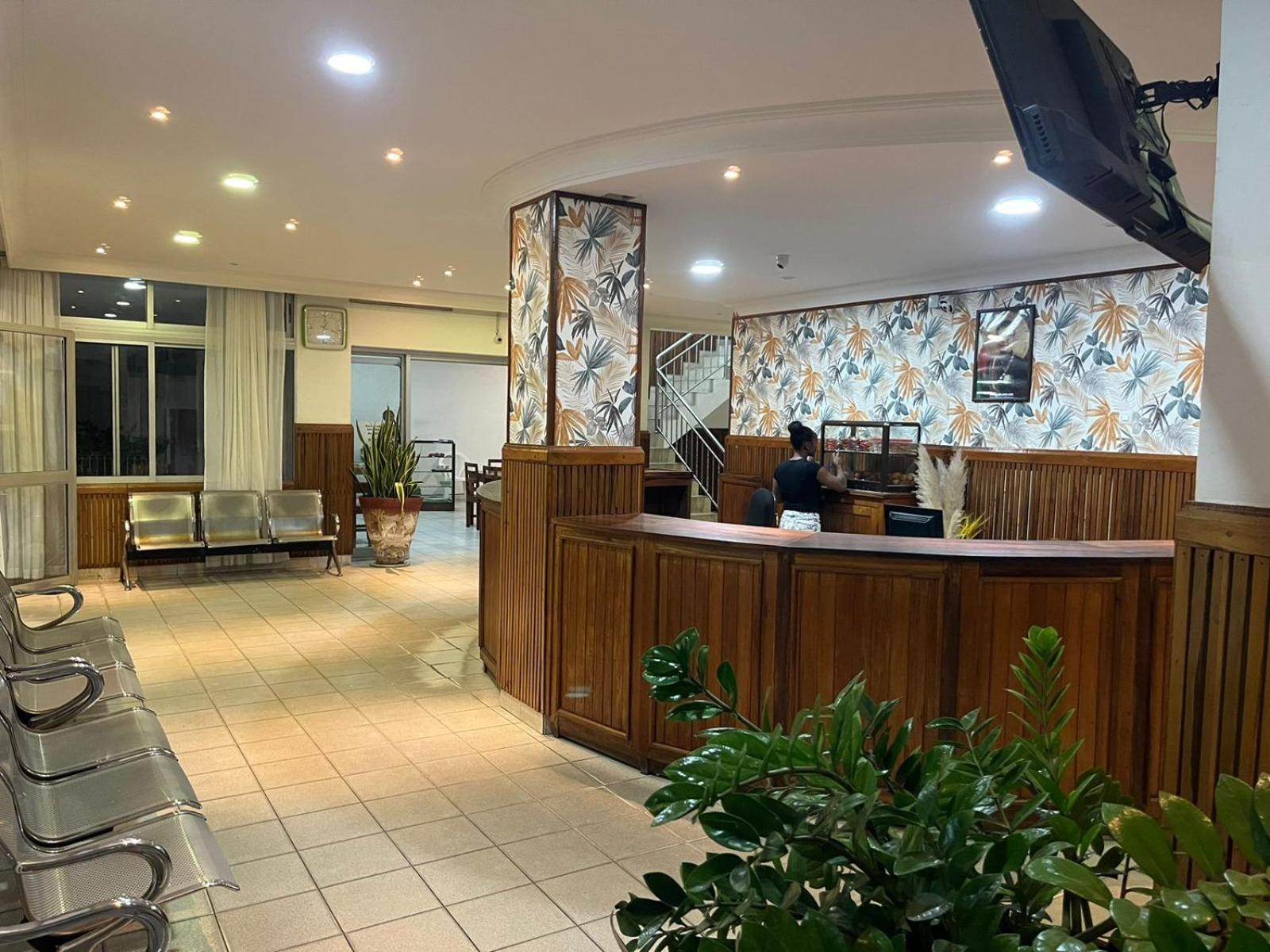 Hotel Menabe Morondava Luaran gambar
