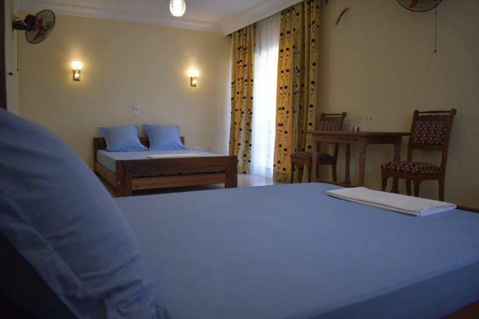 Hotel Menabe Morondava Luaran gambar
